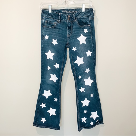 American Eagle Outfitters Pants - ✨3 for $15✨star flare jeans